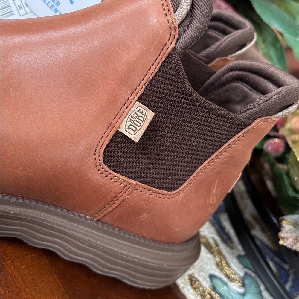Brand New Hey Dude Branson Boot Craft Leather Cognac Slip On Casual Ankle Boots - Picture 9 of 16